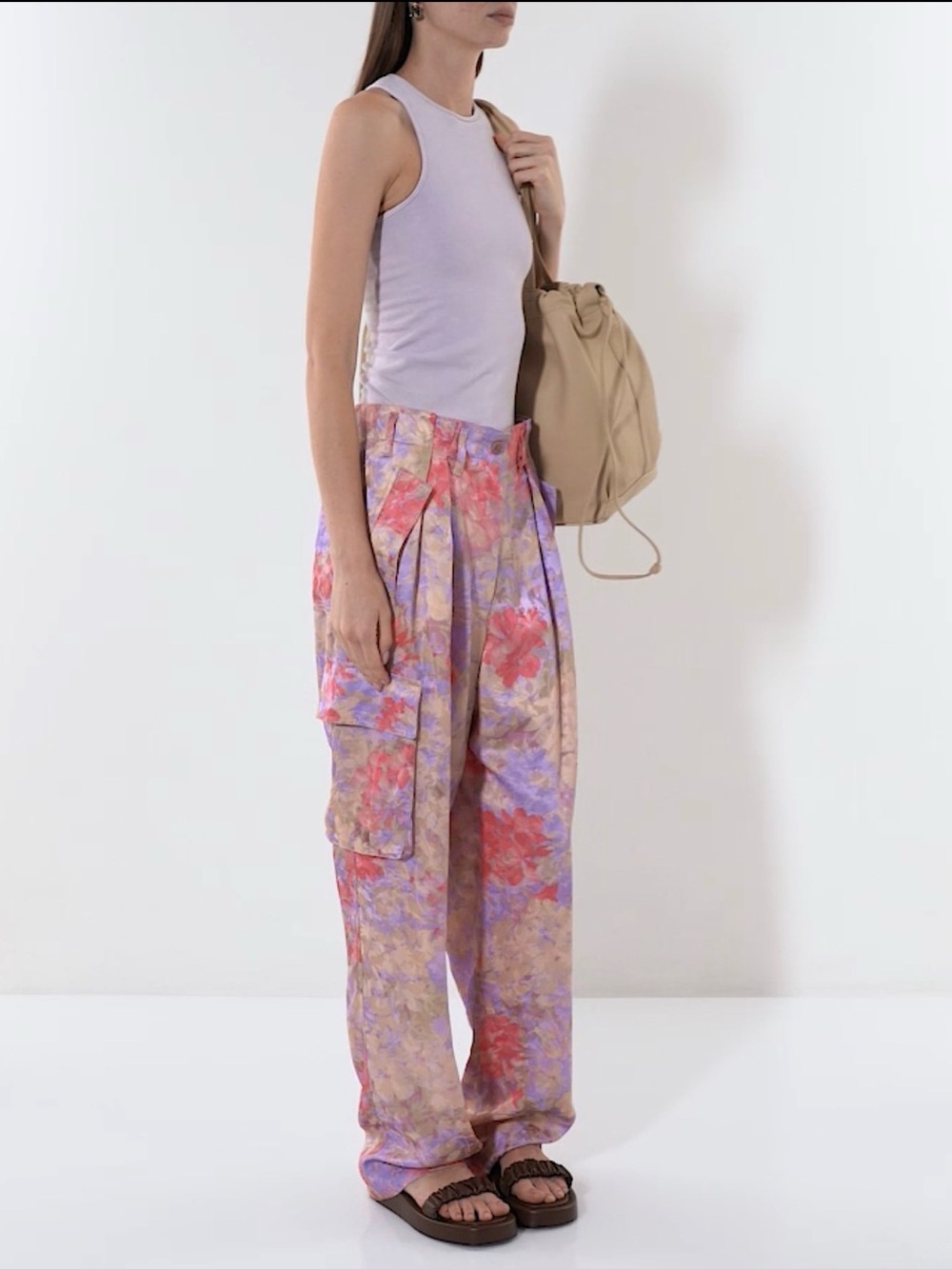 DRIES VAN NOTEN
Polkas Floral Jacquard Pants with Cargo Pockets